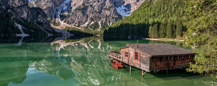 Hotel Dekat Lago Di Braies Braies Harga Promo