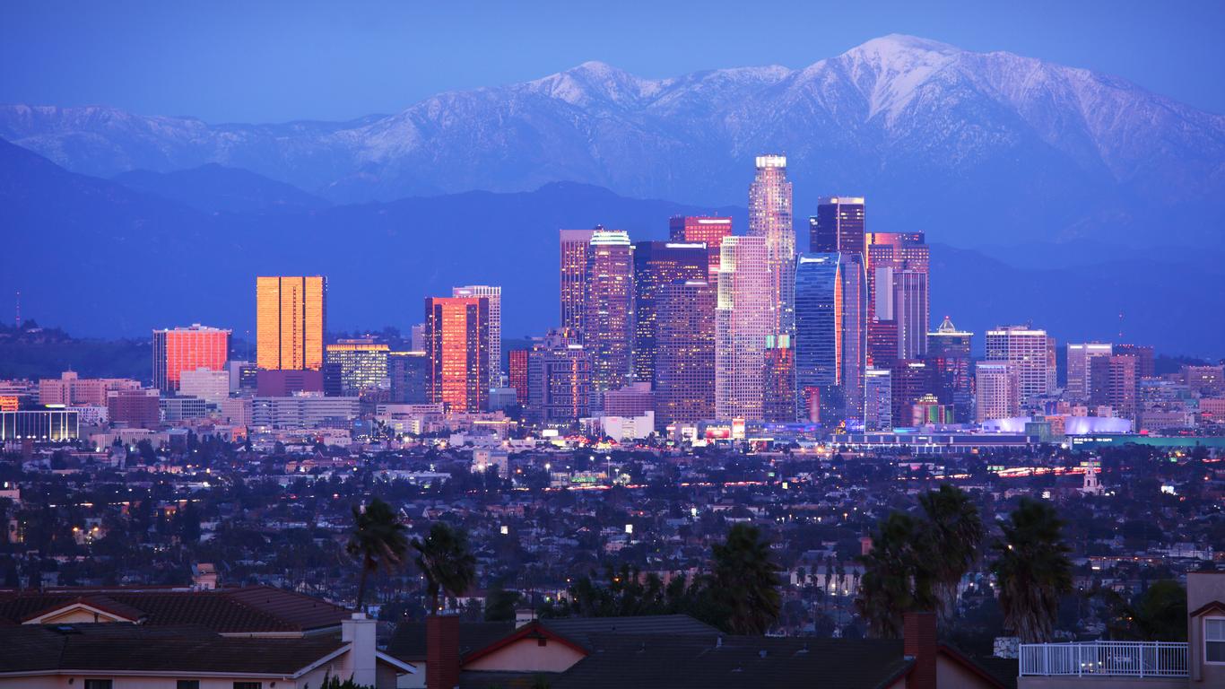 Los Angeles vacation packages from C$ 298