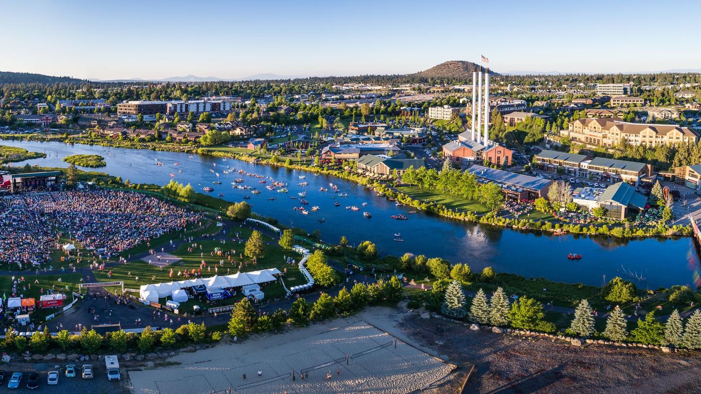16 Best Hotels in Bend Hotels from $52/night KAYAK 16 Best Hotels in Bend Hotels from $52/night KAYAK