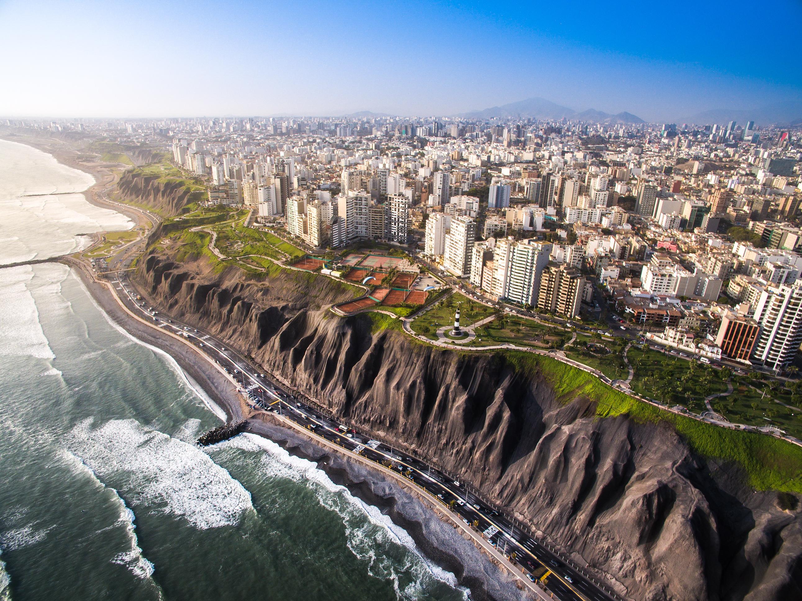 Vuelos baratos desde Talara a Lima a partir de S 166 TYL LIM