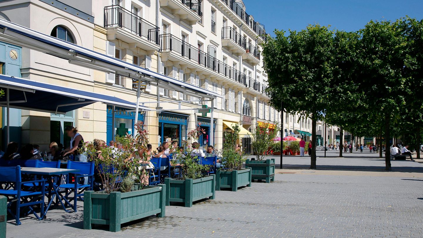 Pauschalreisen nach Serris SWOODOO