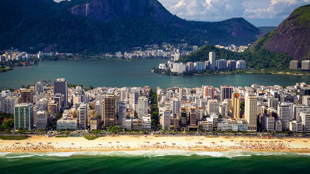 Delta Rio Compare and book Delta flights to Rio de Janeiro on momondo