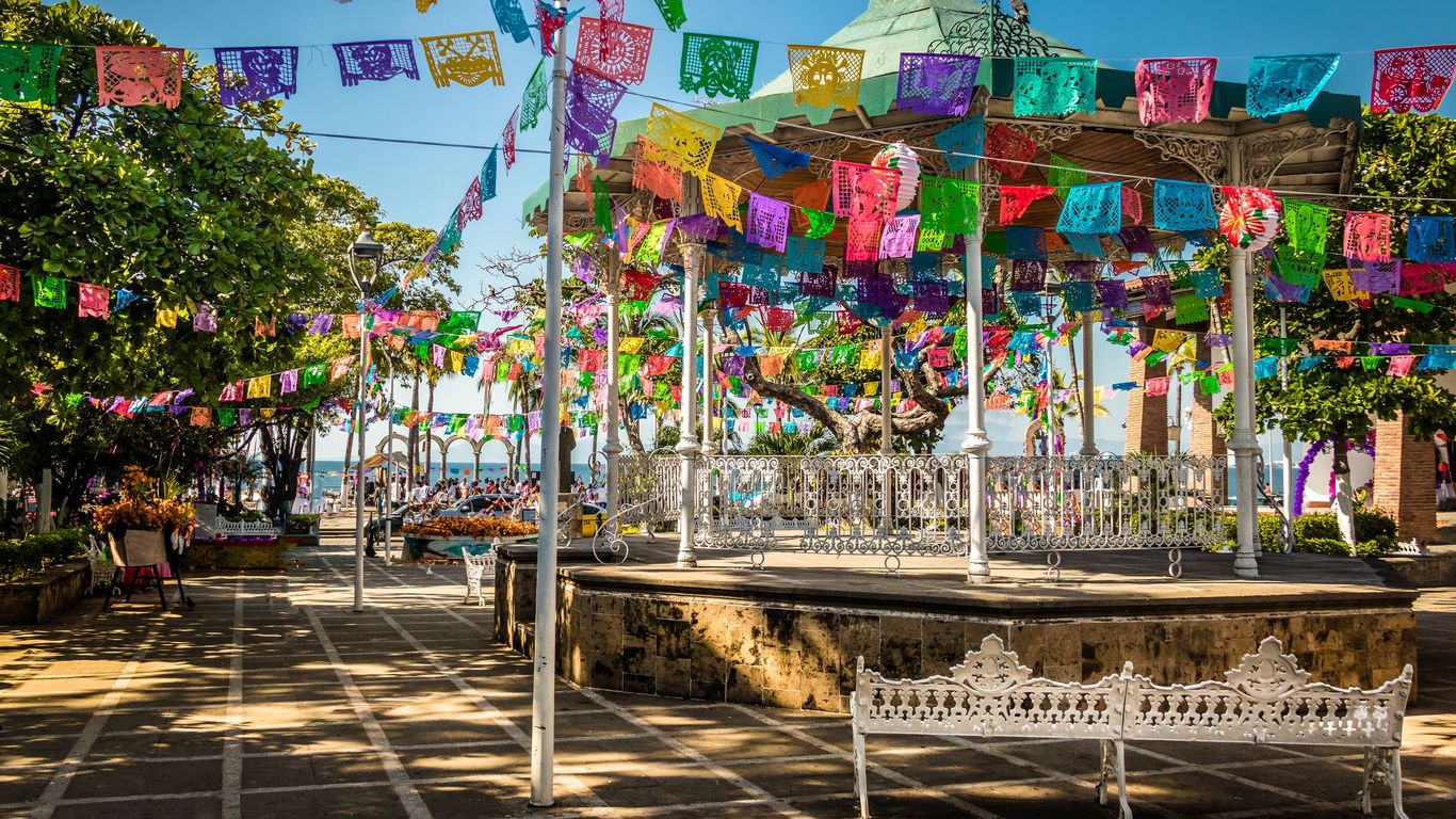 Flights to Puerto Vallarta Ordaz