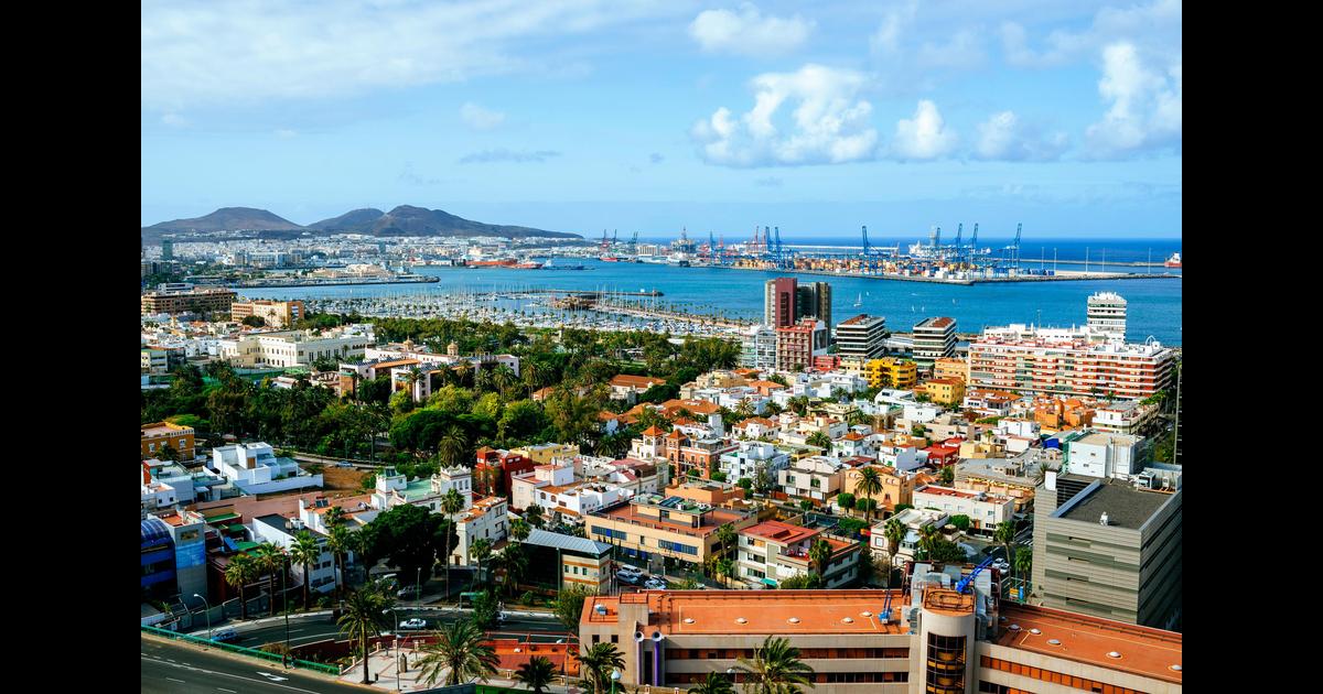 Bajo mandato Solitario Huérfano Las Palmas de Gran Canaria (LPA) - Estados de vuelos, mapas y mucho más -  KAYAK