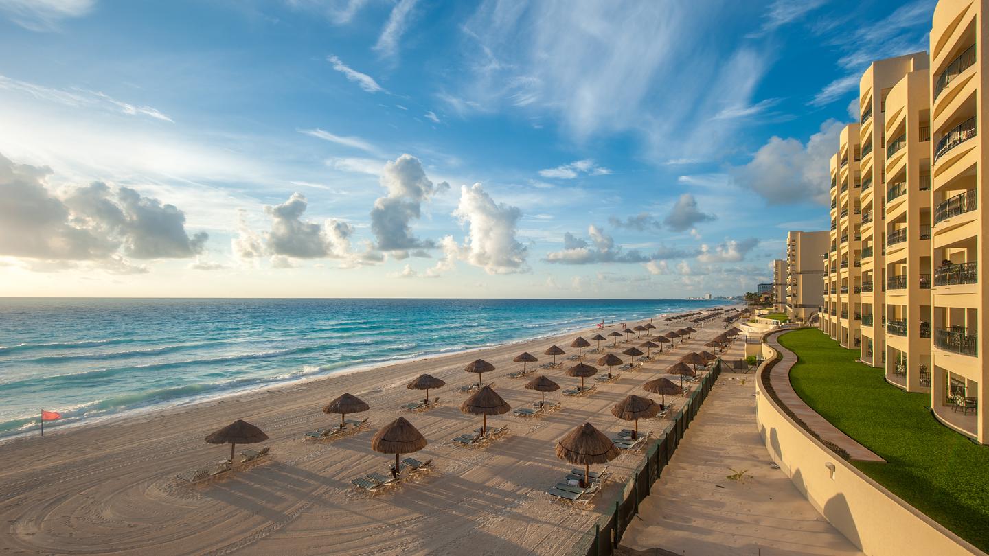 current cancun travel reviews