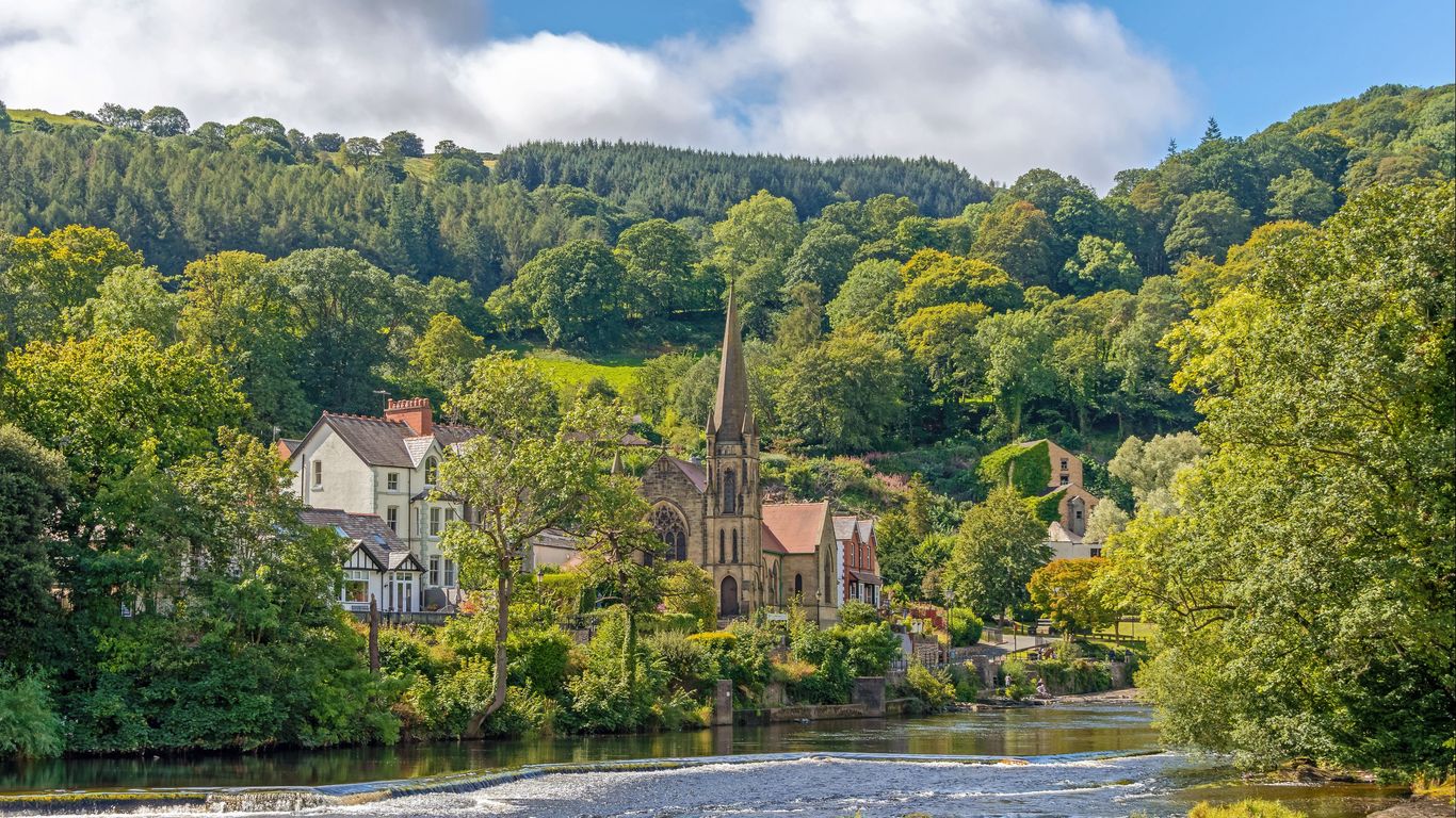 Hotels in Llangollen