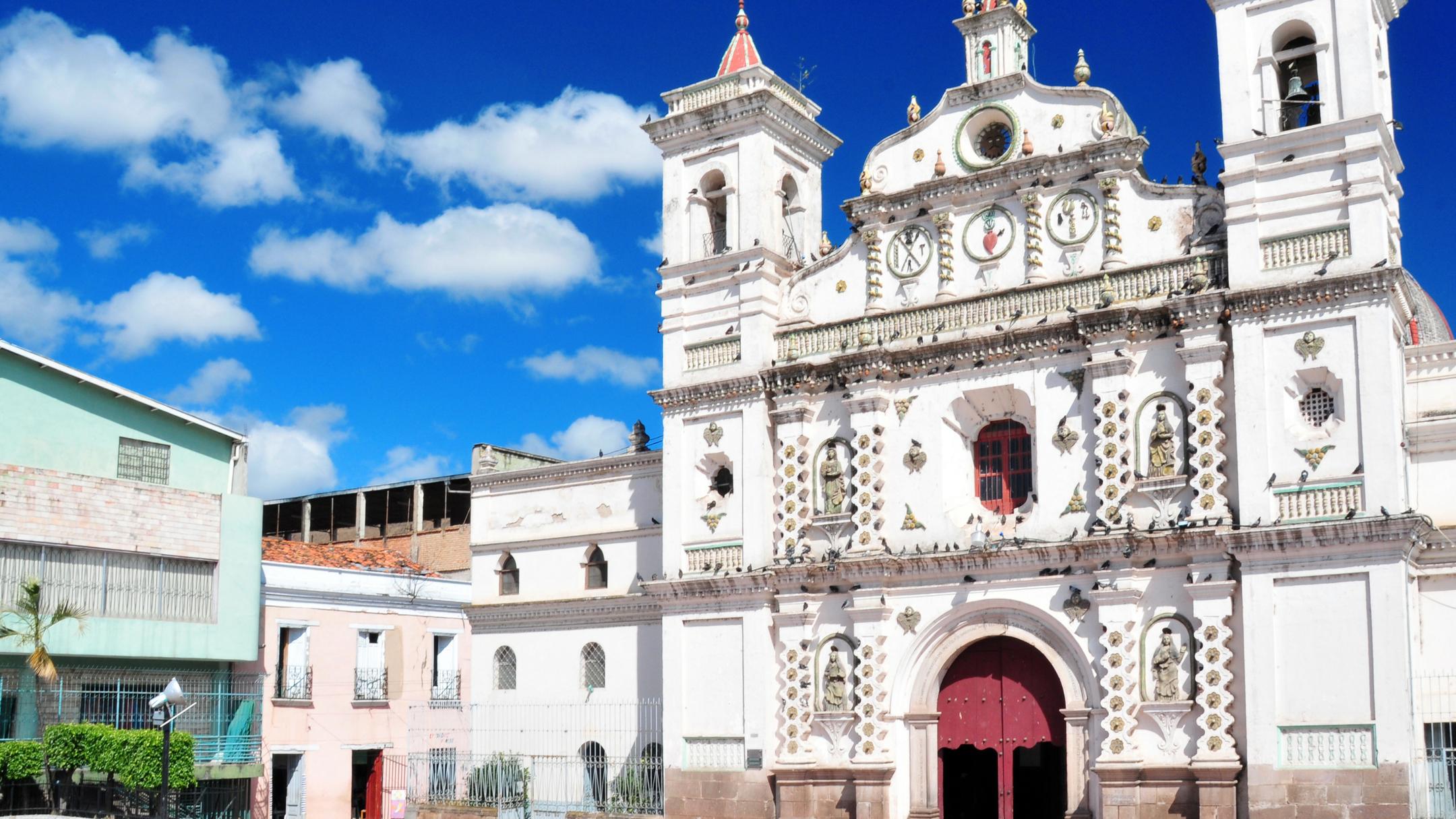 Günstige Flüge nach Honduras ab 435 € - KAYAK