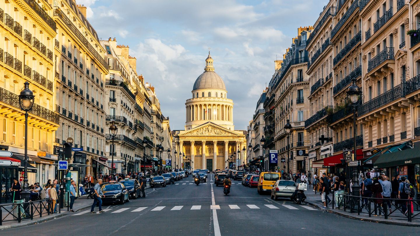Vuelos baratos a París desde 1.656.251 KAYAK