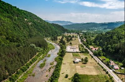 Onești hotels
