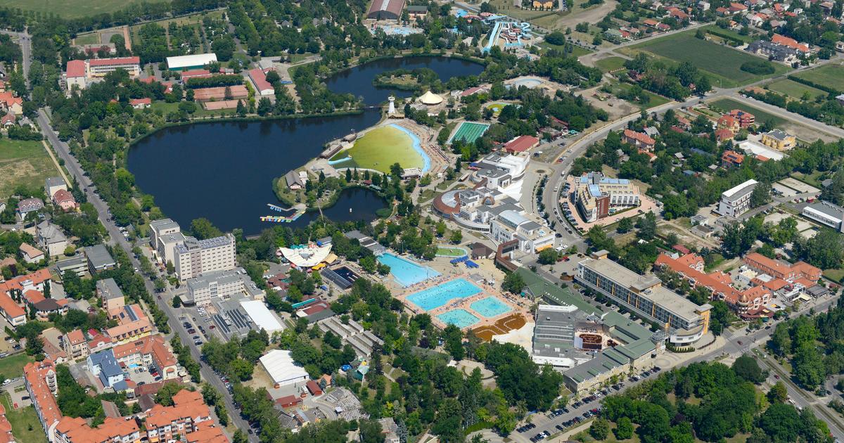 ReiseGuide für Hajdúszoboszló Tourismus in Hajdúszoboszló KAYAK