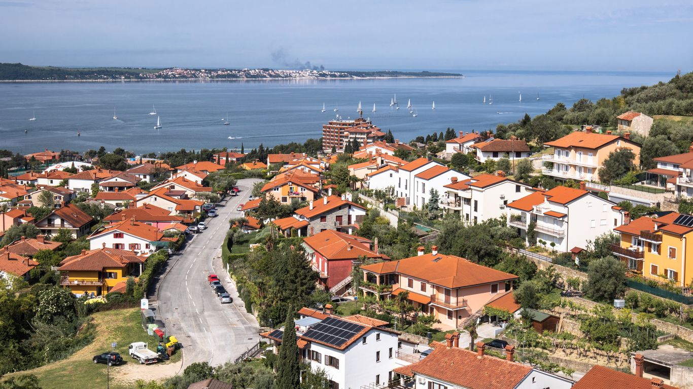 Hotels in Lucija