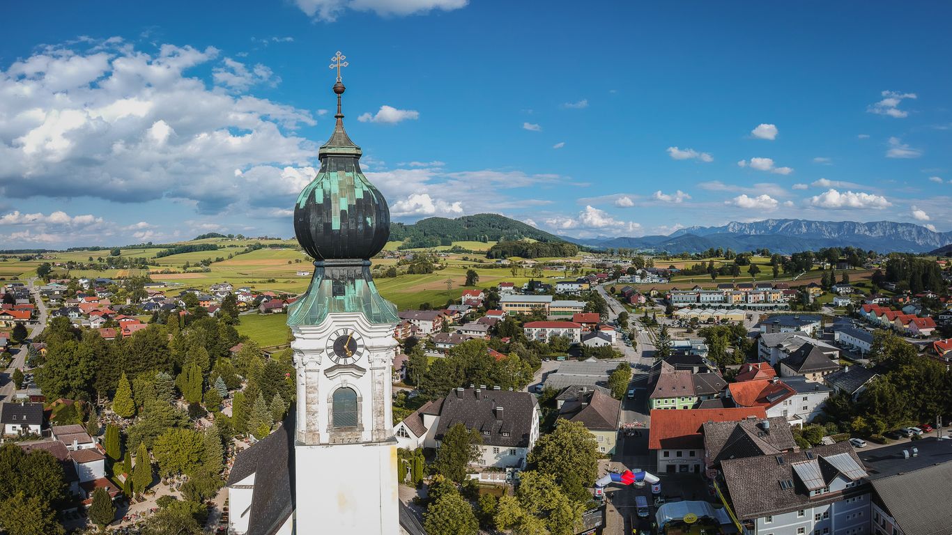 Hotels in Sankt Georgen im Attergau
