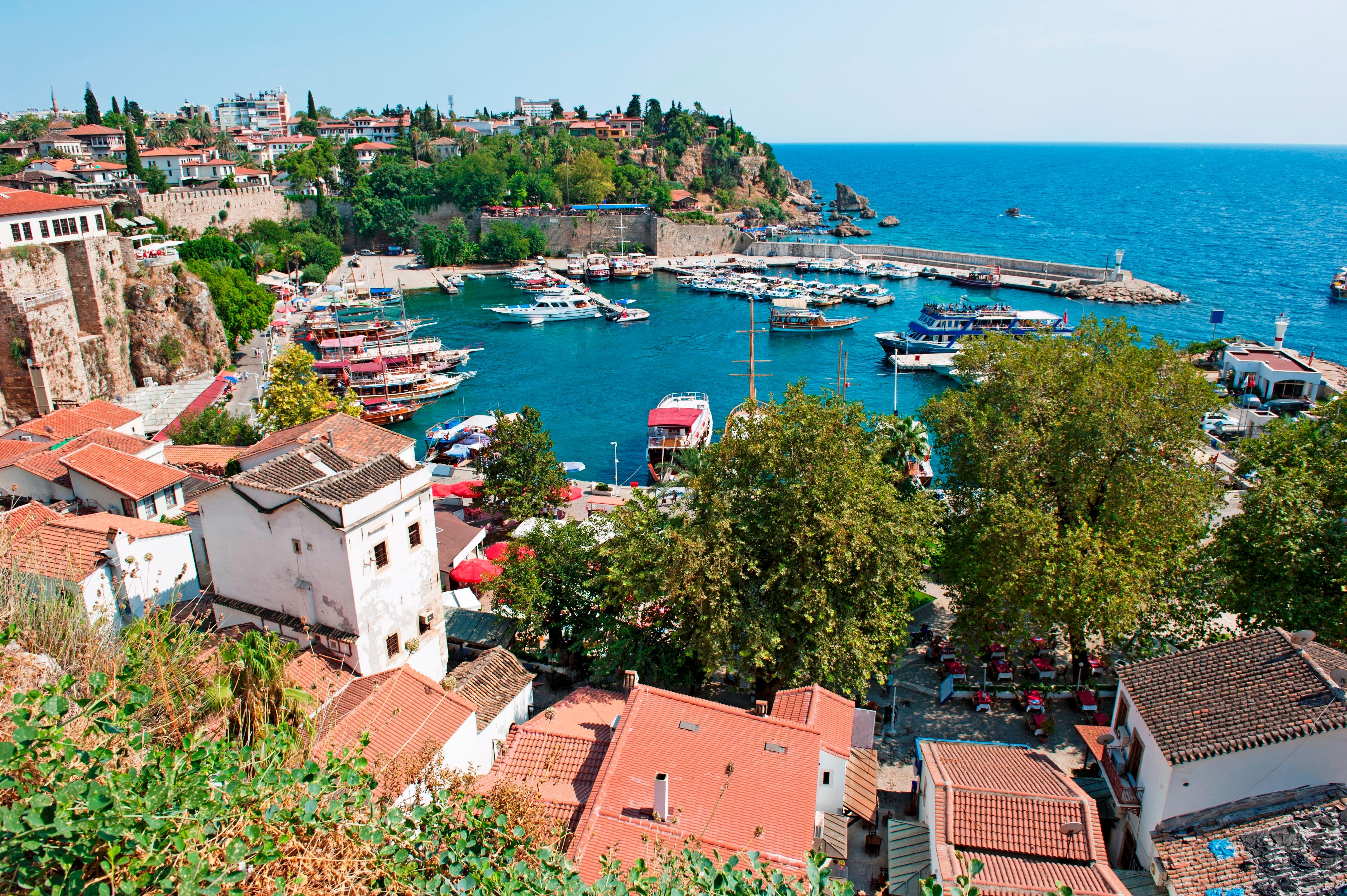 Cheap Flights from Istanbul Ataturk to Antalya from 36 IST