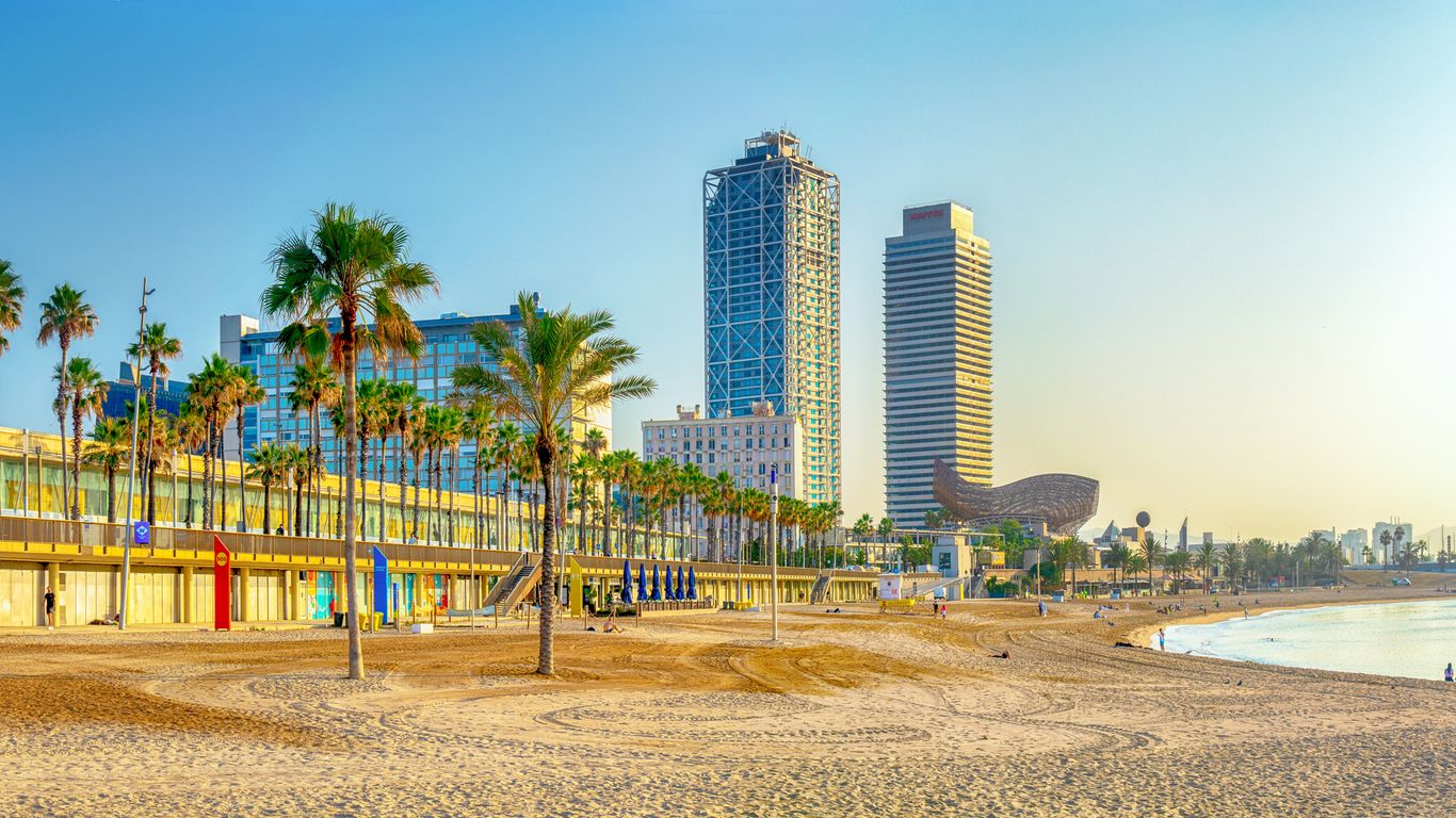 La Vila Olimpica del Poblenou La Vila Olimpica del Poblenou