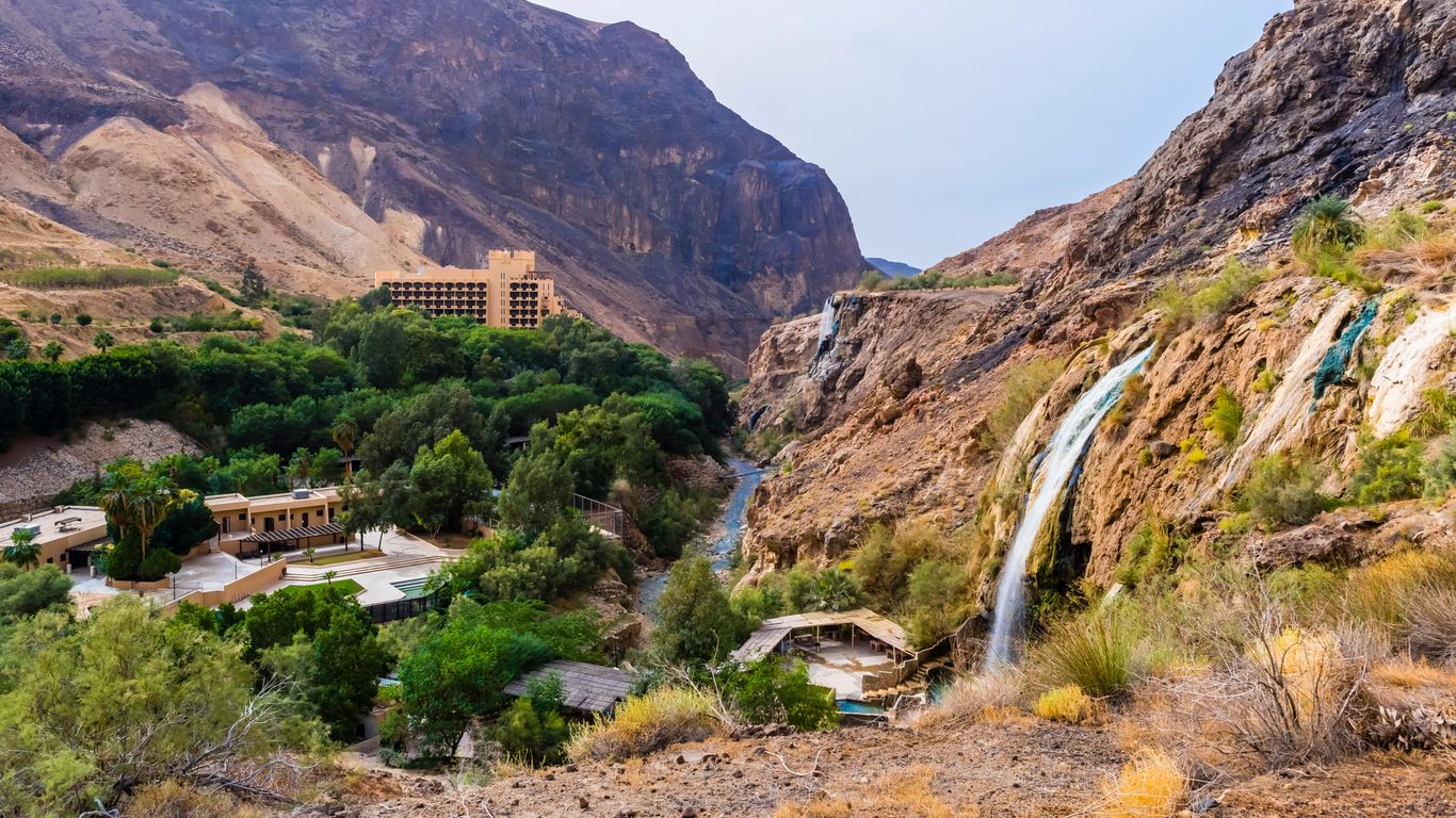 Hotels in Evason Ma'In