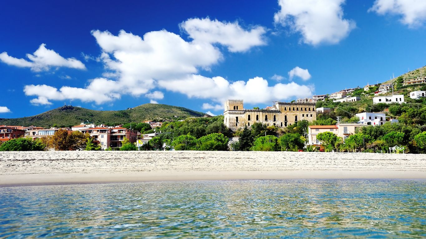 Hotels in Marina di Camerota
