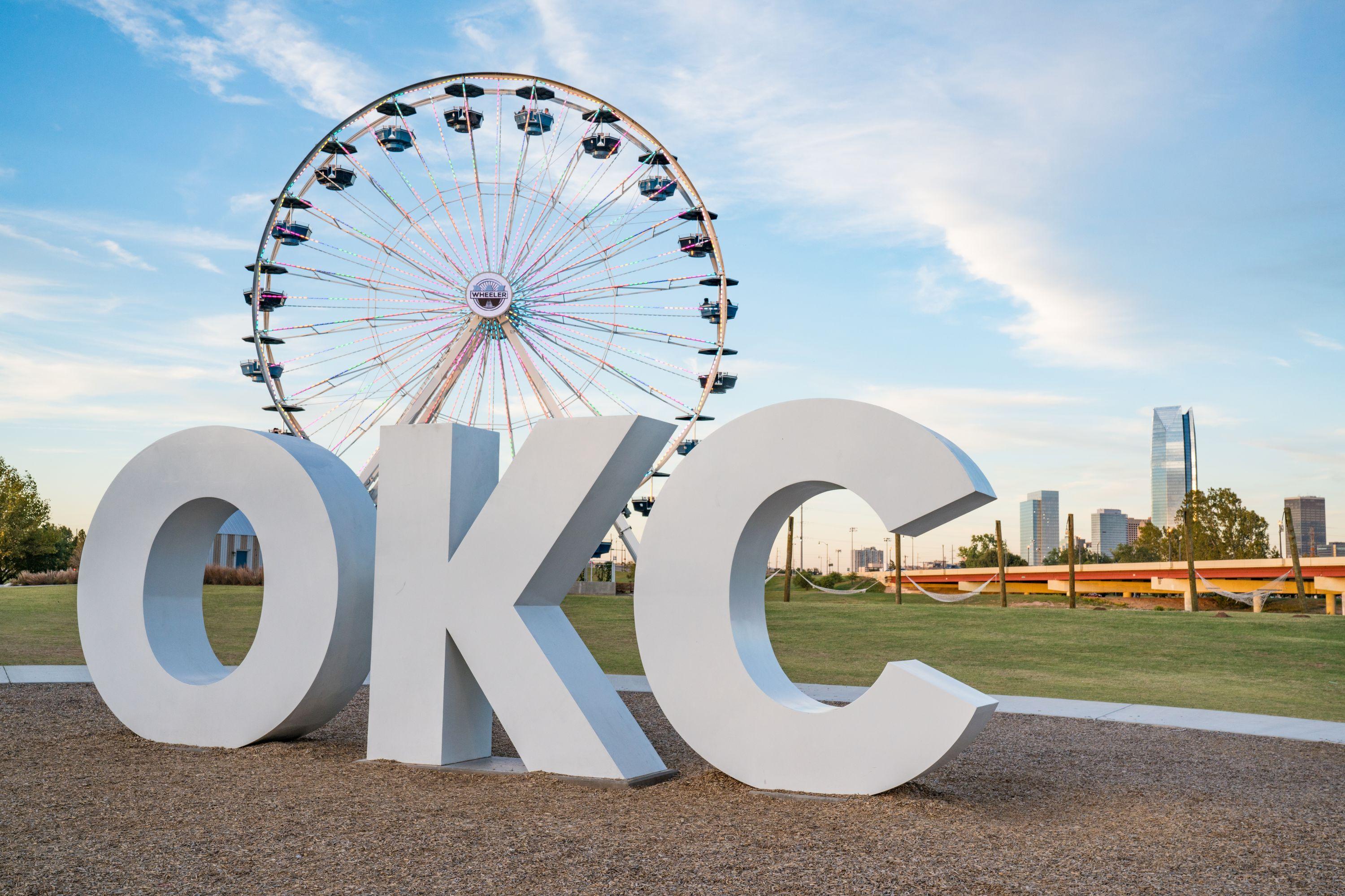 oklahoma city hotels with airport shuttle