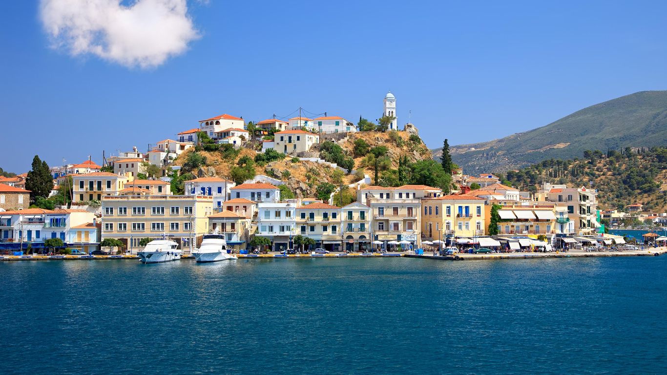 Hoteles en Poros