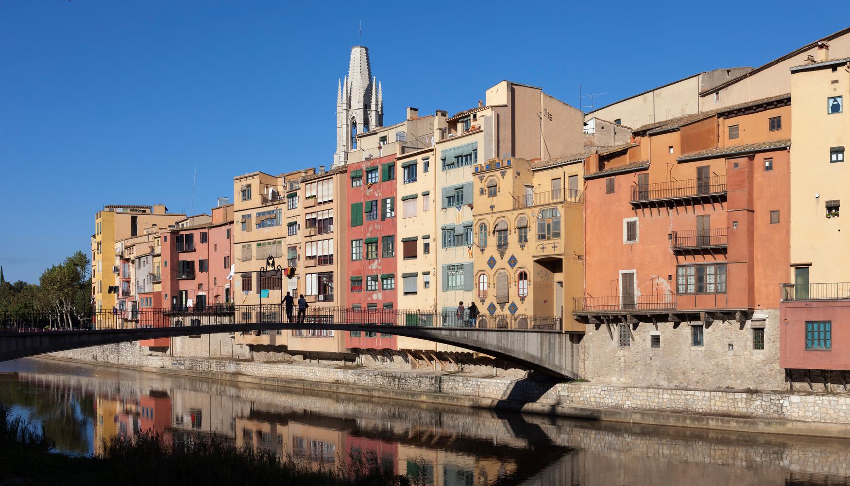Car hire at Girona Costa Brava Airport from £35/day - KAYAK