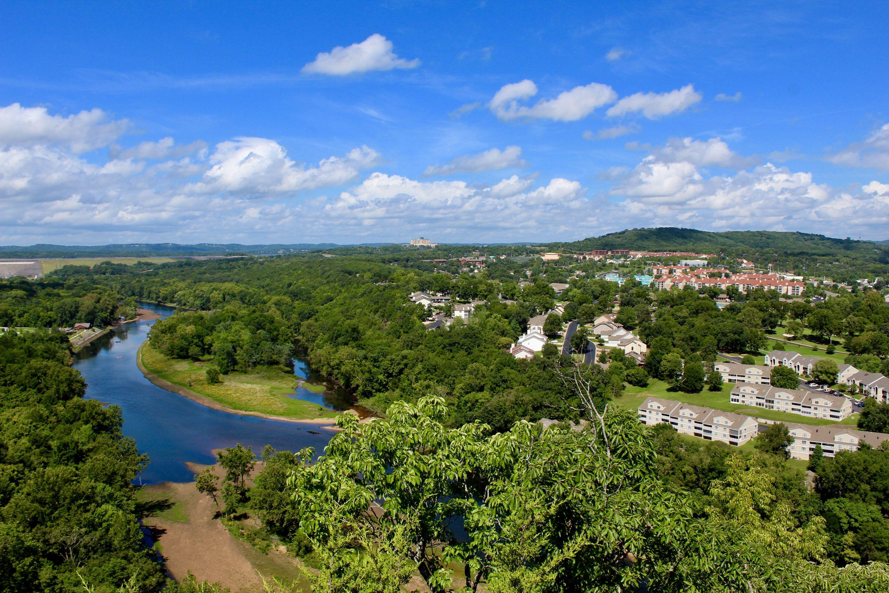 Flights from Texas TX to Branson MO from 201 Cheapflights