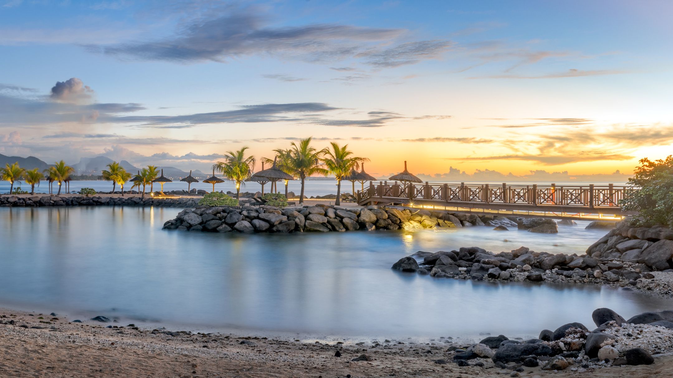 Car Hire in Balaclava - Search for car rentals on KAYAK