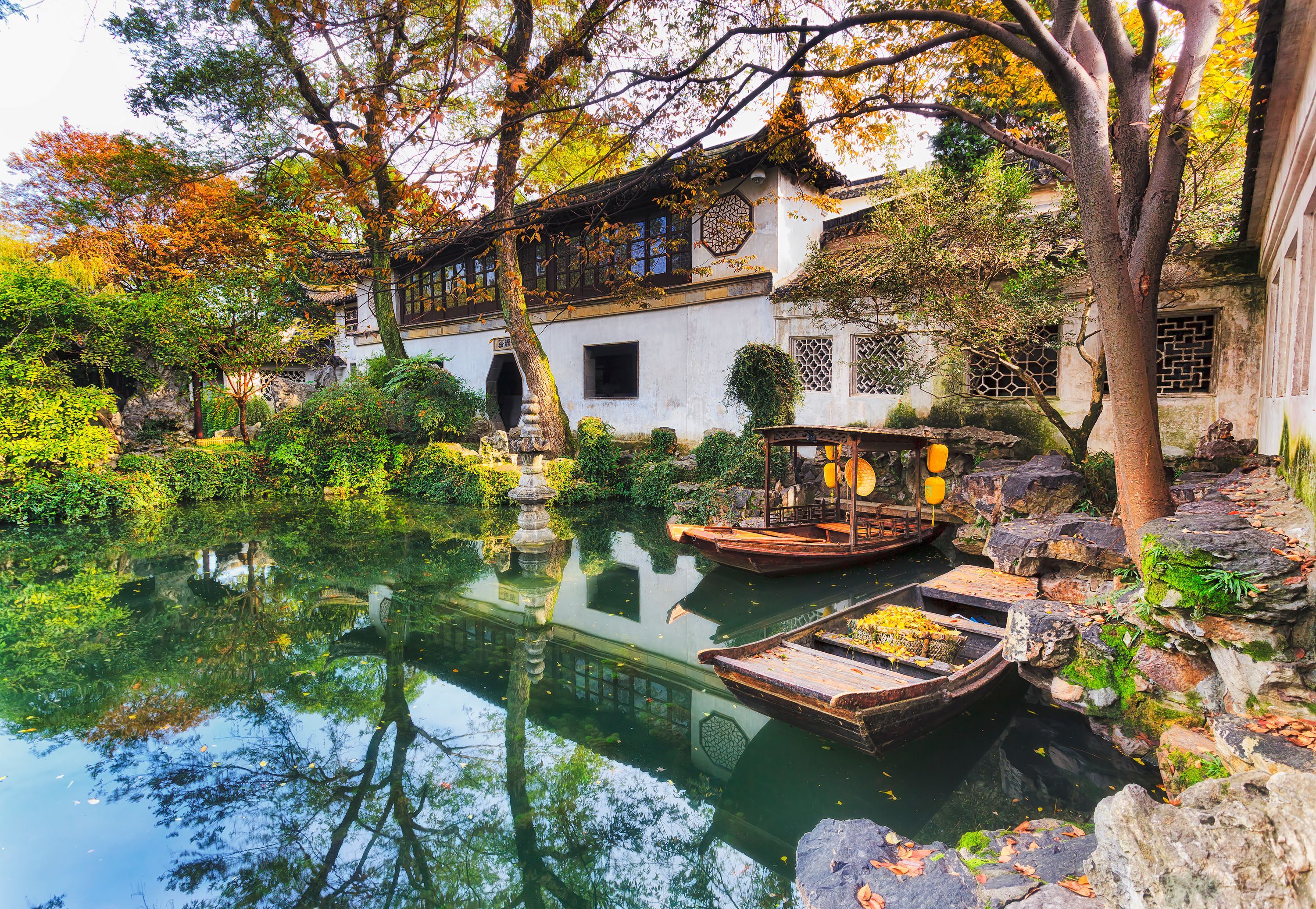 Hotels in Suzhou China Flower Botanical Garden