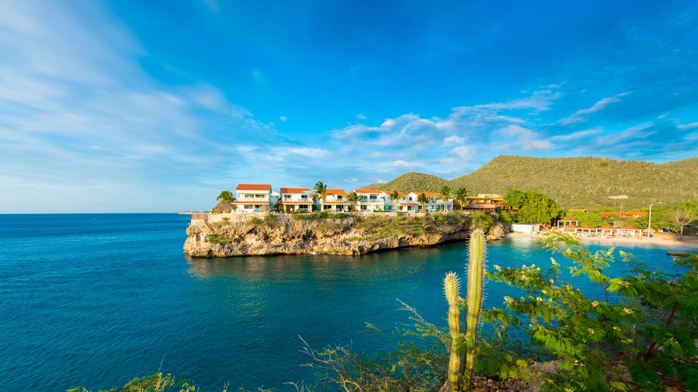 Hotels in Lagún