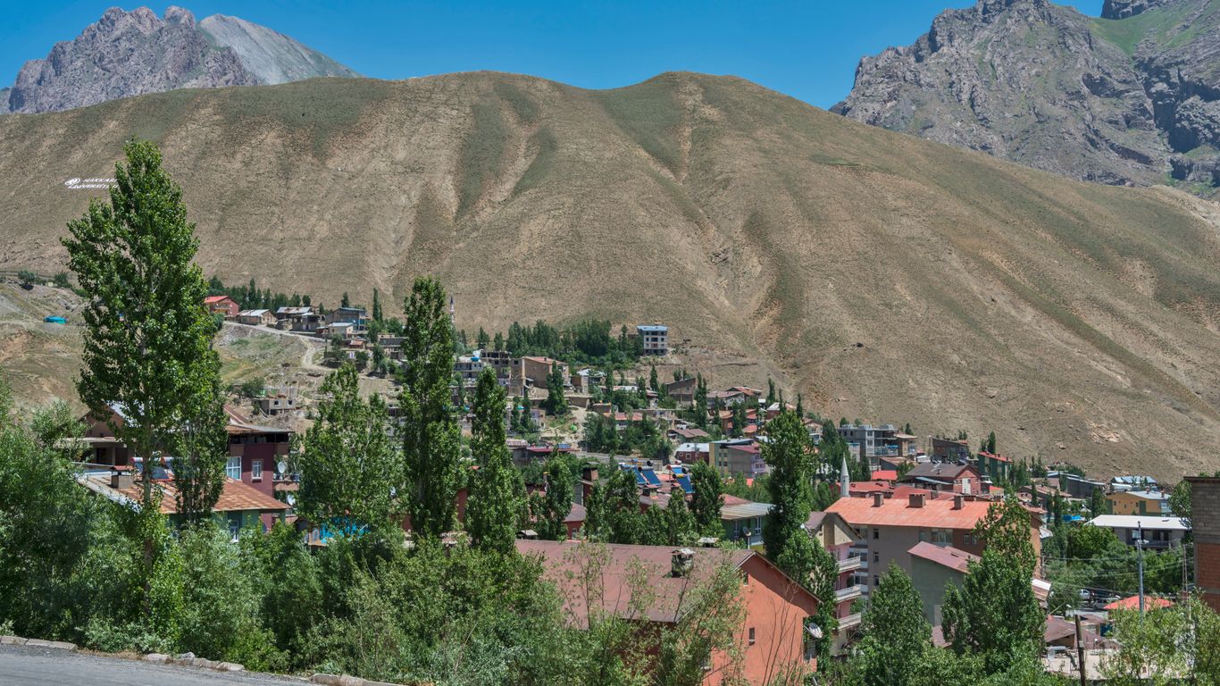 Flüge nach Hakkari Yuksekova
