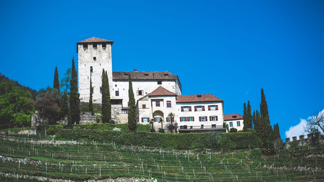 Hotels in Cermes