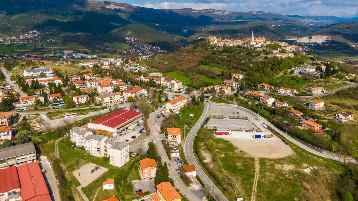 Hotels in Buzet