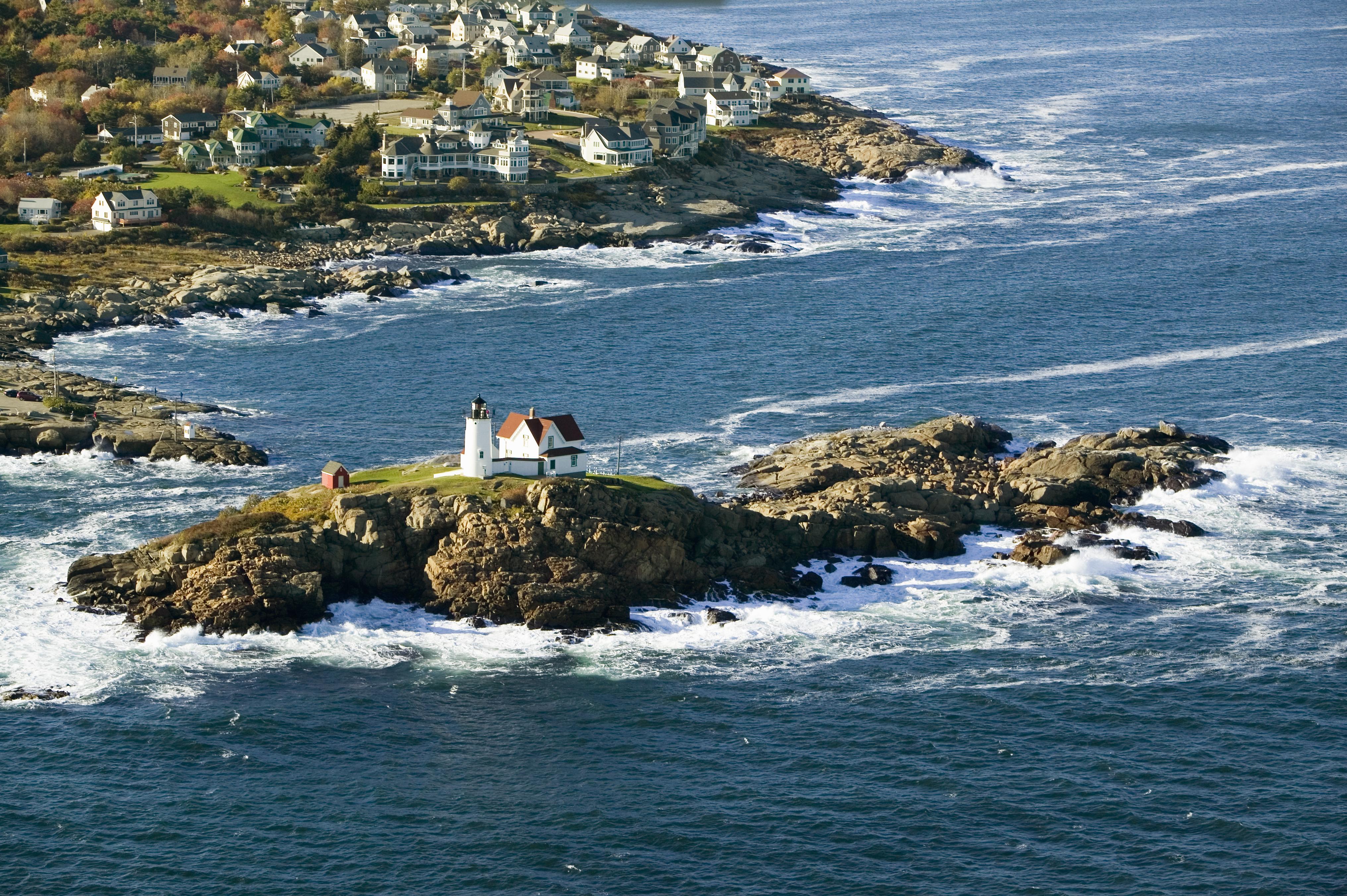 cape neddick beach