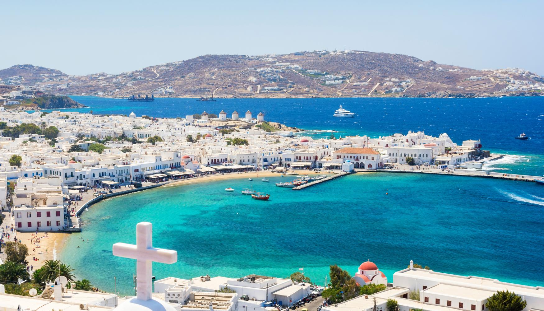 naxos solo travel