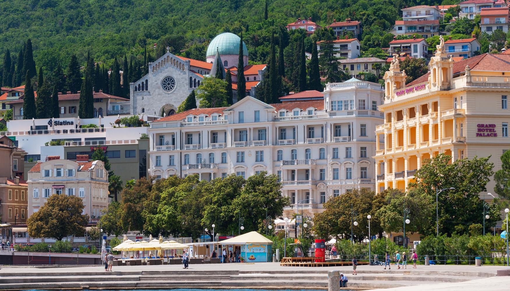 Séjours à Opatija dès 630 € - Recherchez un vol hôtel sur KAYAK