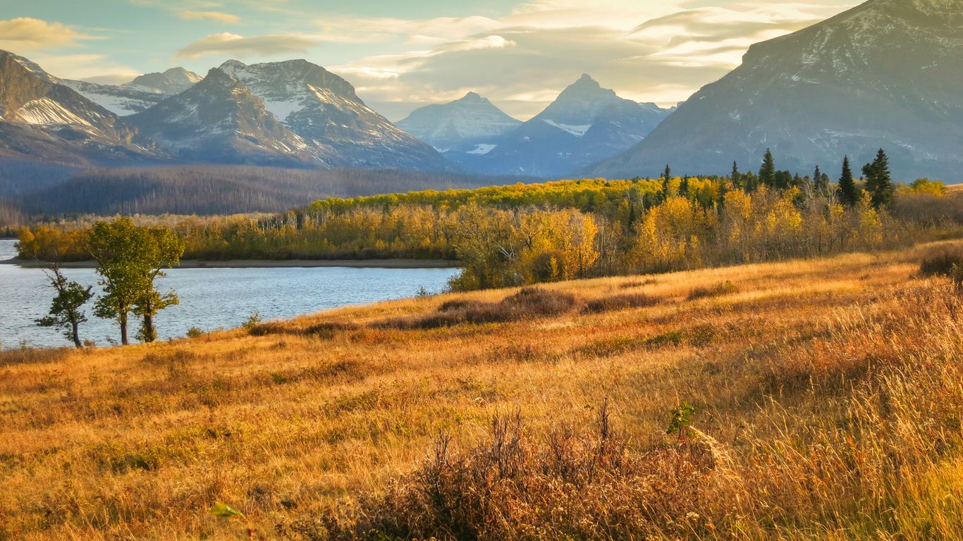 Hotels in West Glacier