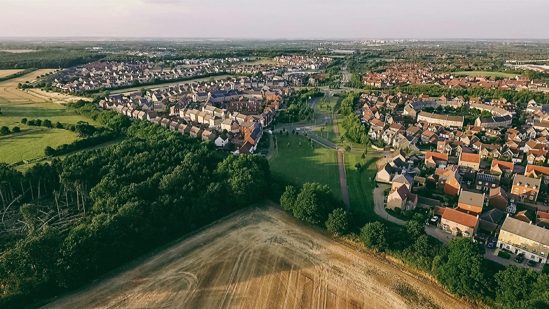 Aluguel de van de 7 lugares em Milton Keynes KAYAK