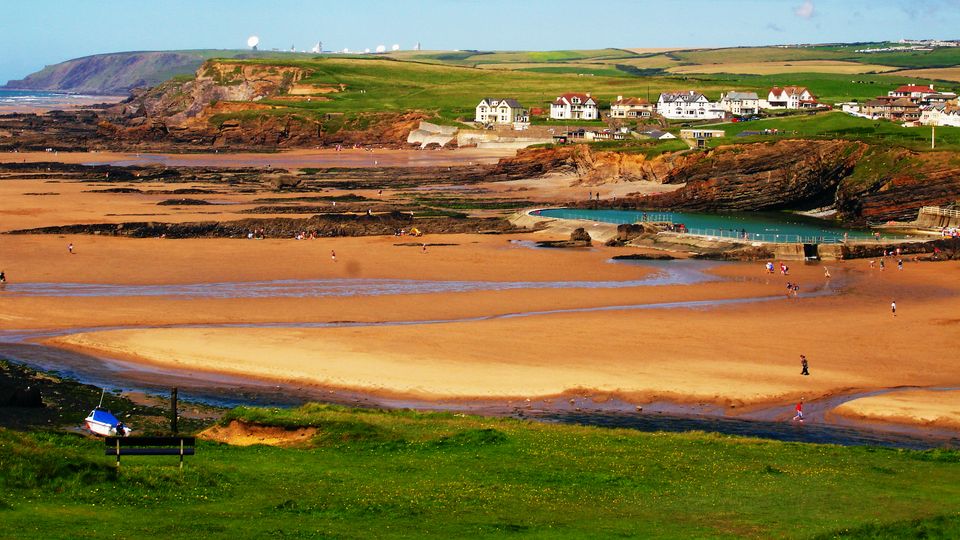 Bude Travel Guide | Bude Tourism - KAYAK