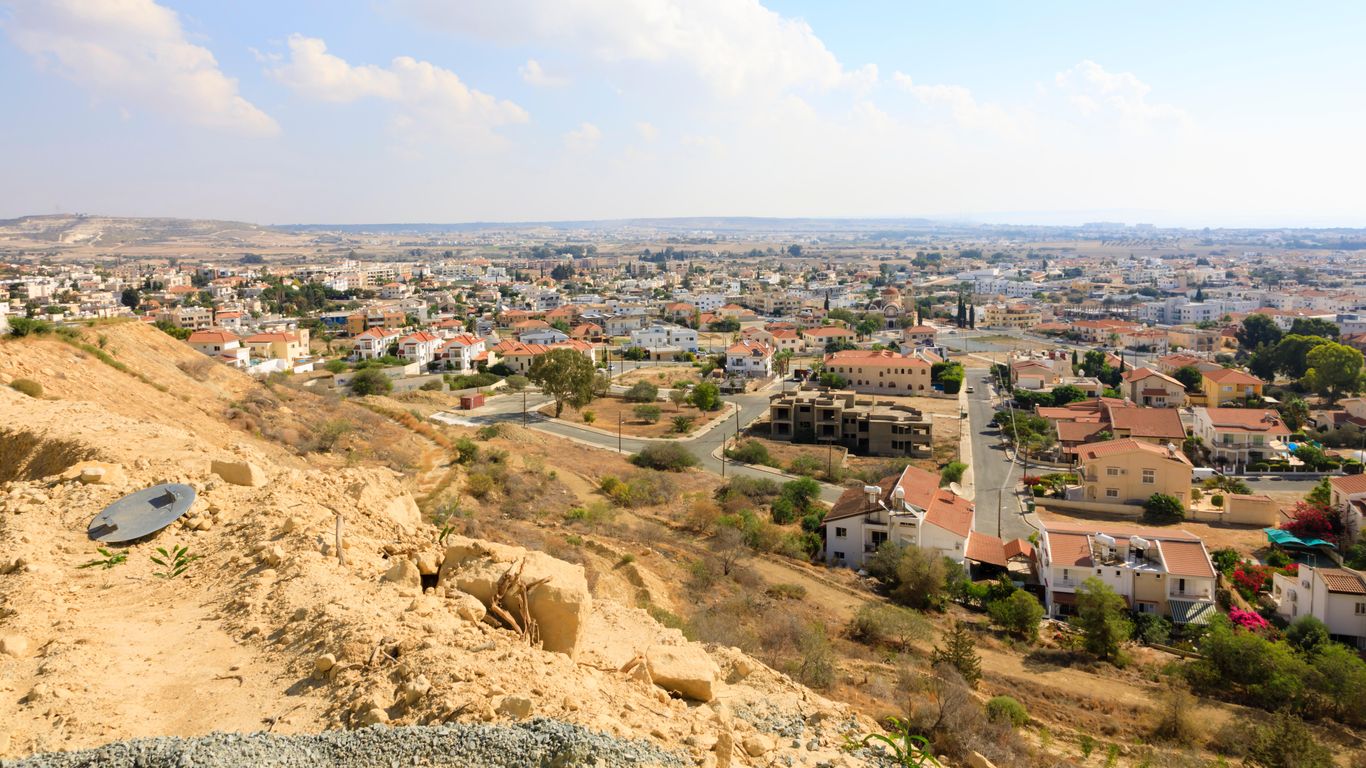Hotels in Larnaka