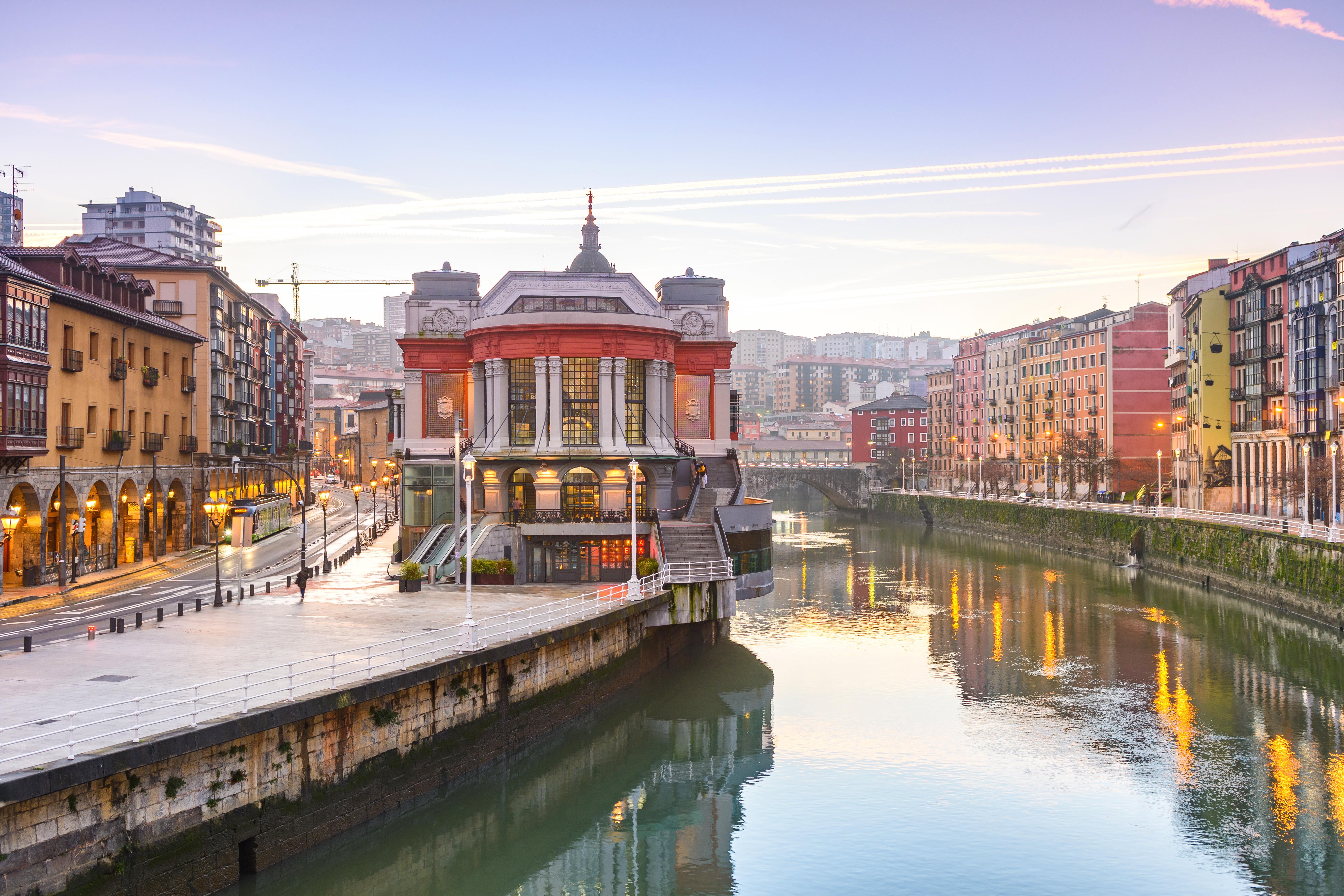 Bed & Breakfasts In Bilbao From $109/night - KAYAK