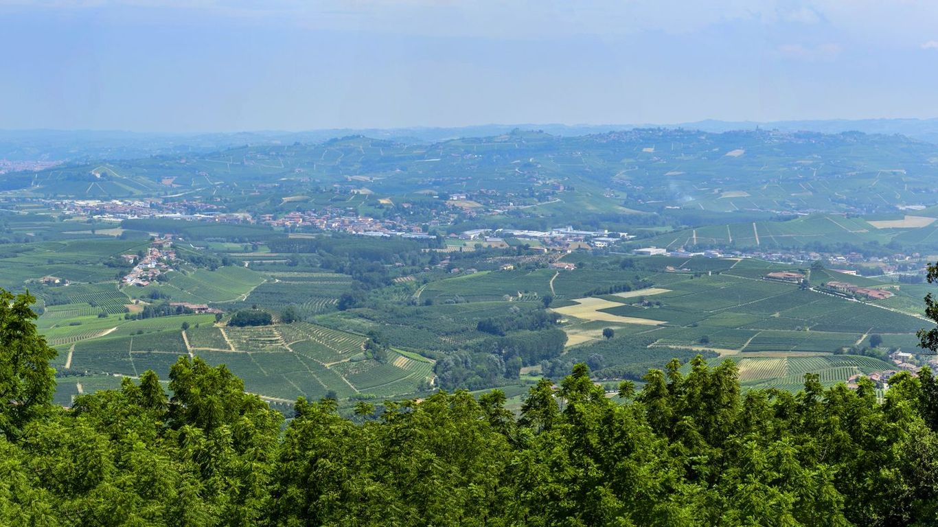 Cuneo Levaldigi Airport Cuneo Levaldigi Airport