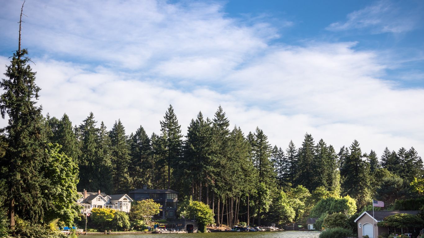 Holidays in Lake Oswego