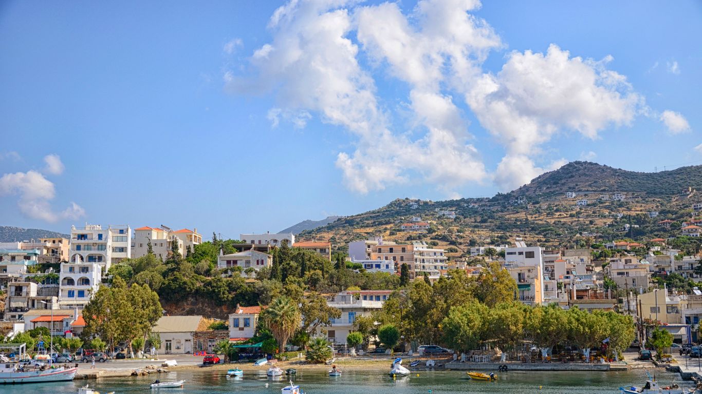 Holidays in Marmari