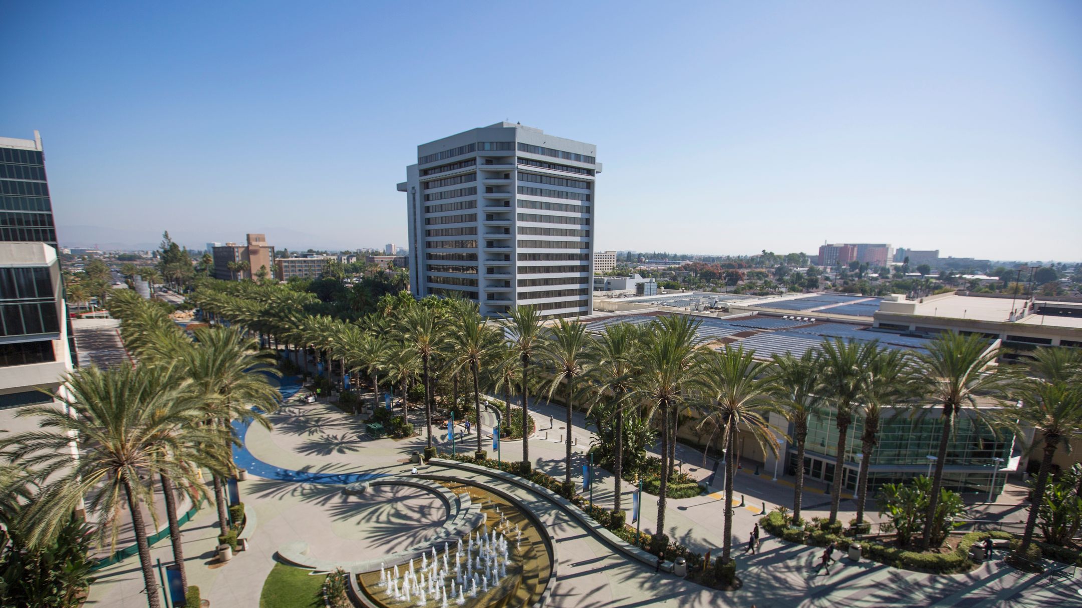 Anaheim Travel Guide | Anaheim Tourism - KAYAK