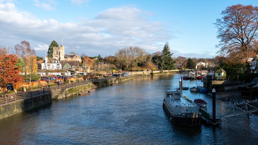 Find Twickenham inns deals from R1 976  momondo Find Twickenham inns deals from R1 976  momondo