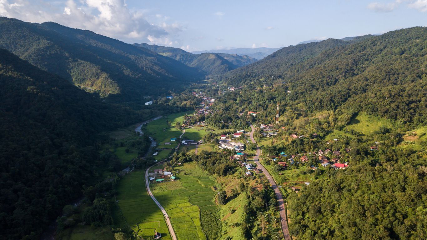Hotels in Bo Kluea