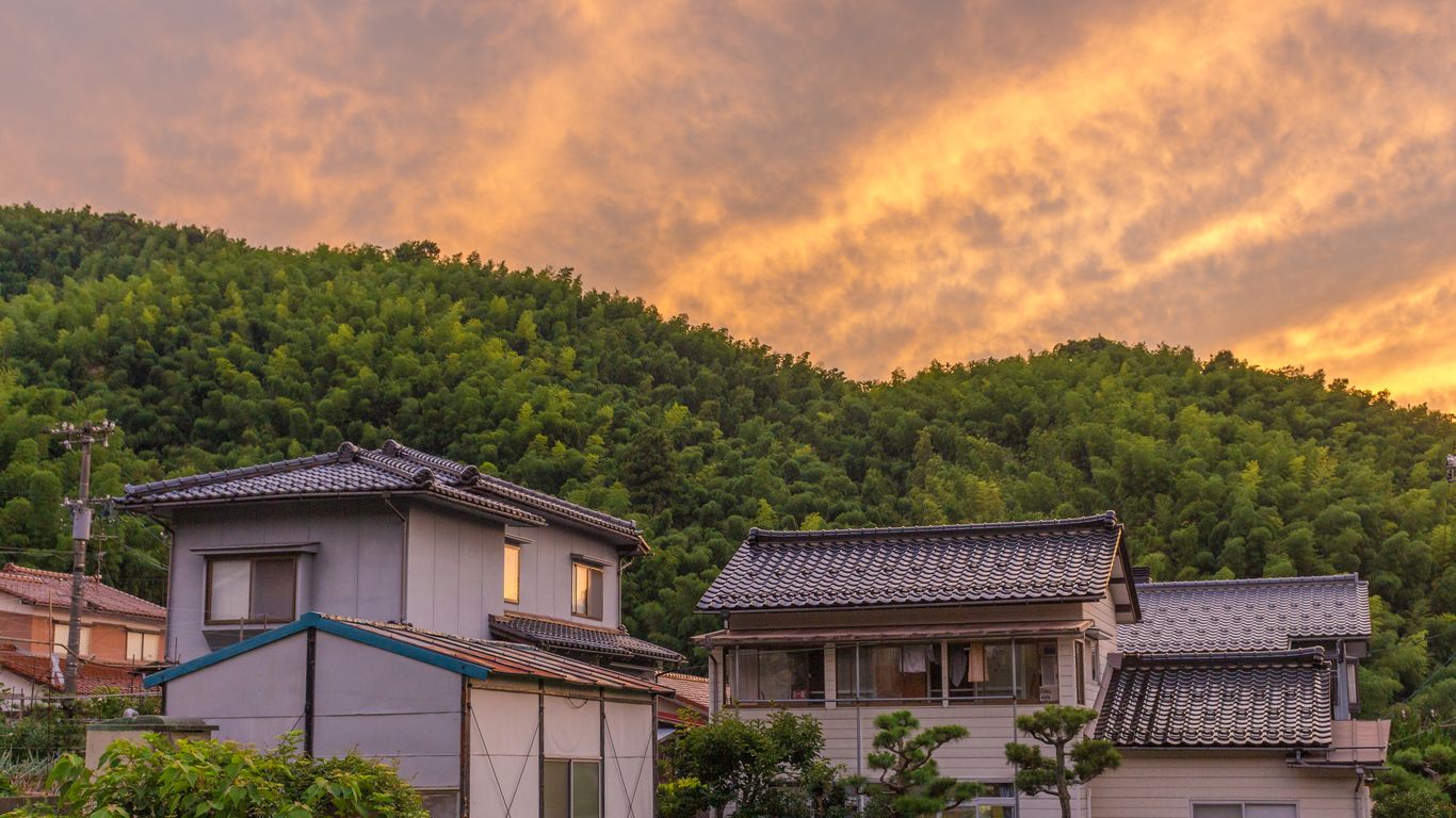 Flights to Ishikawa prefektur