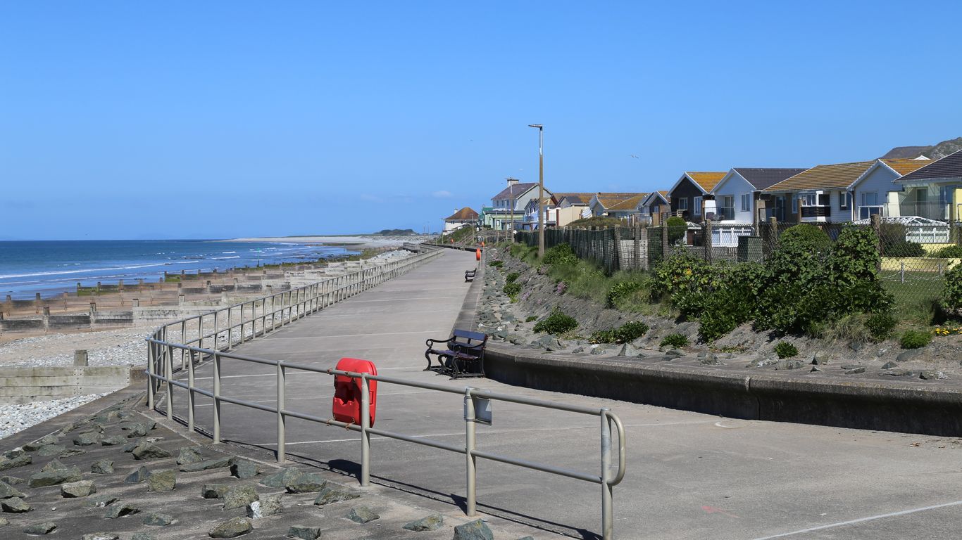 Готелі в Tywyn