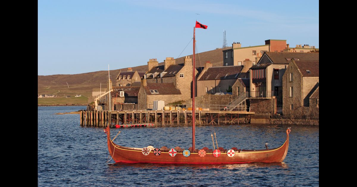 First Class Flights to Lerwick (LSI) KAYAK