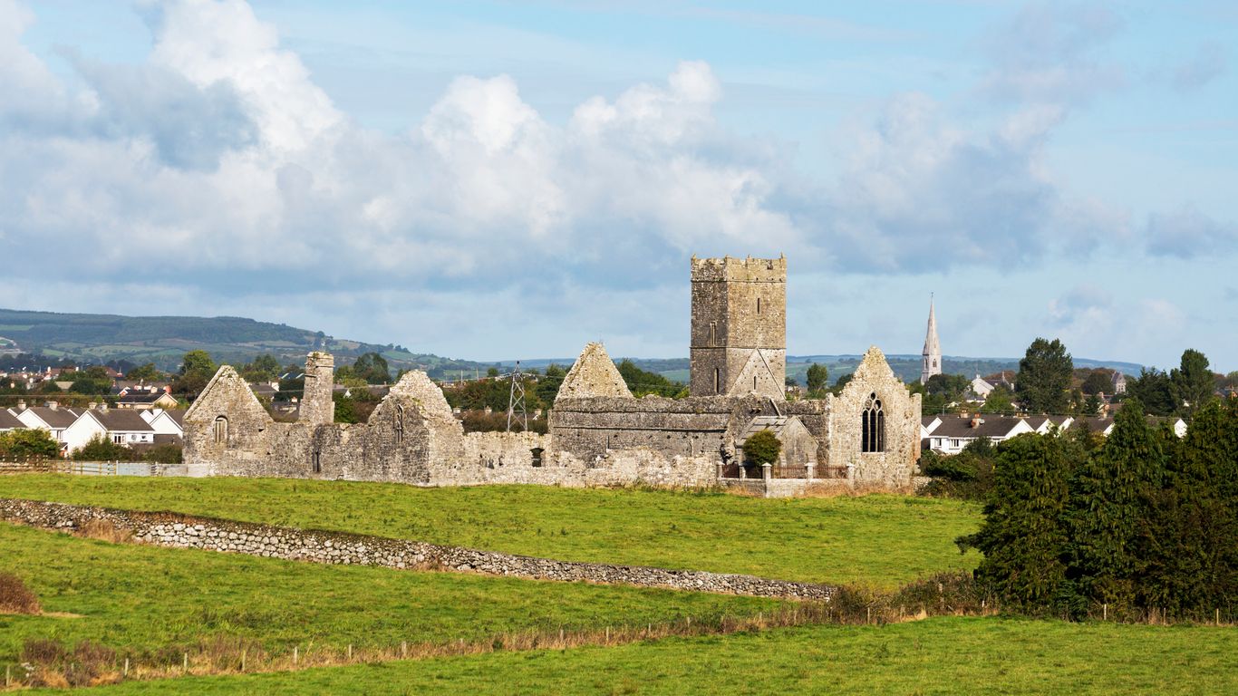 Hotels in Ennis