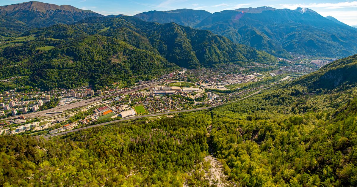 Find Jesenice bed & breakfasts deals | momondo