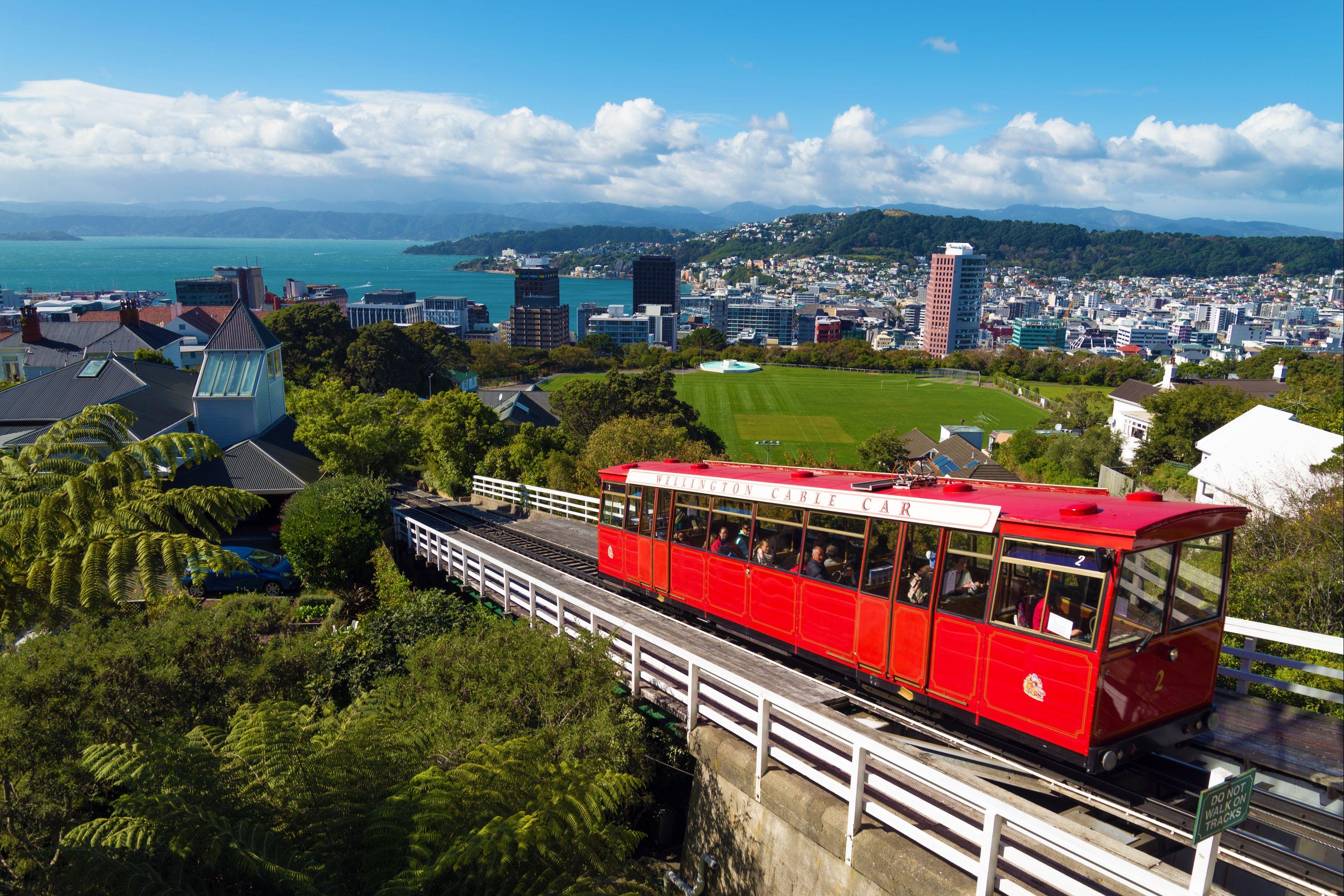 Cheap Flights from Auckland to Wellington from 31 AKL WLG